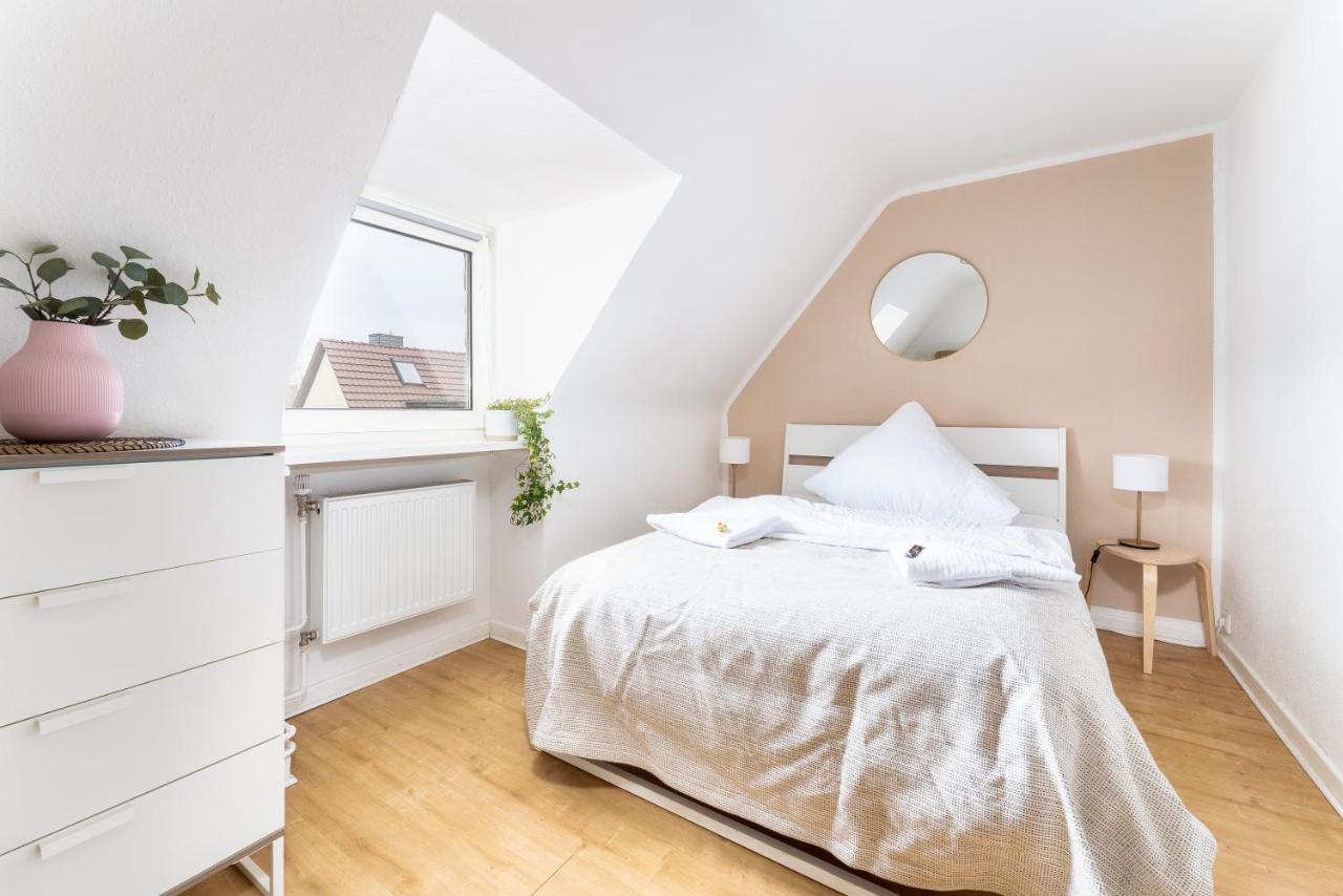 Stay Awesome - Modernes Apartment Am Botanischen Garten كاسيل المظهر الخارجي الصورة